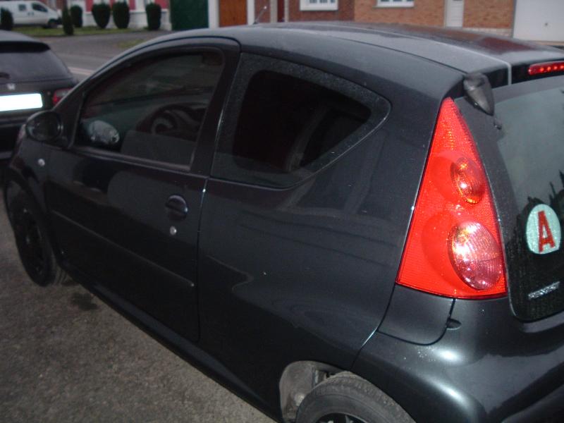 http://www.forum-peugeot.com/Forum/mesimages/14789/DSCF0741 vu de cote1.JPG